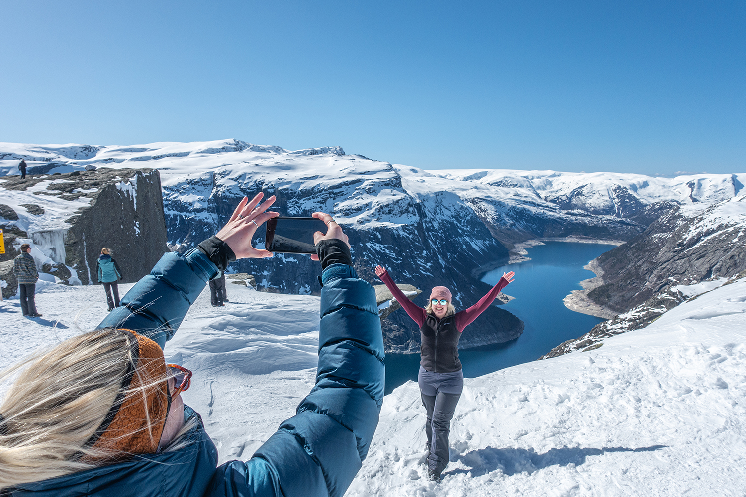 Trolltunga Winter Wonderland