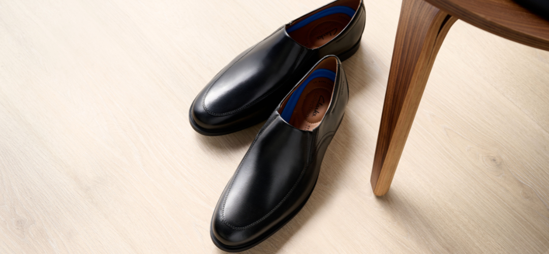 Clarks Whiddon Step Black Leather