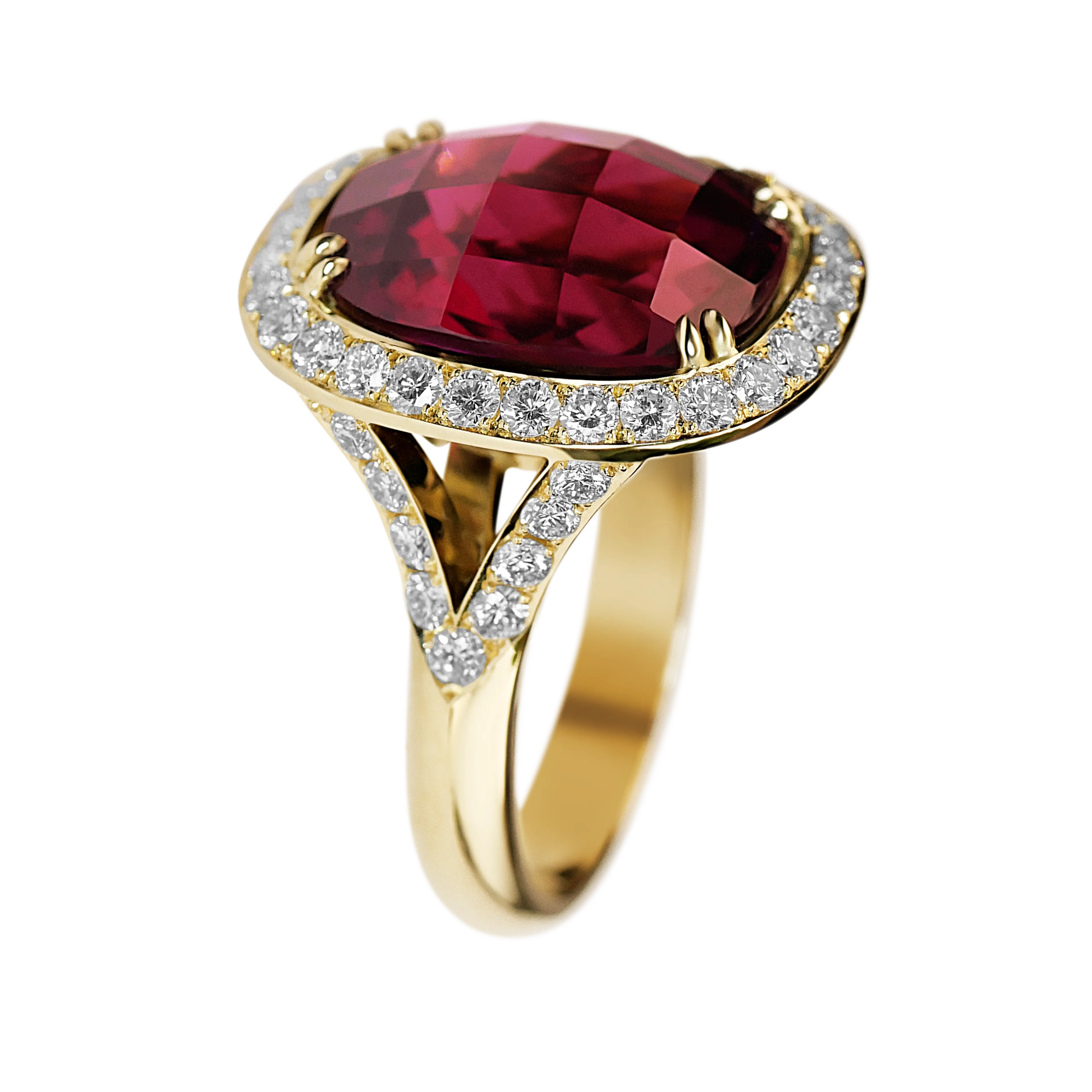 A angled side view of the pink tourmaline checkerboard cut ring