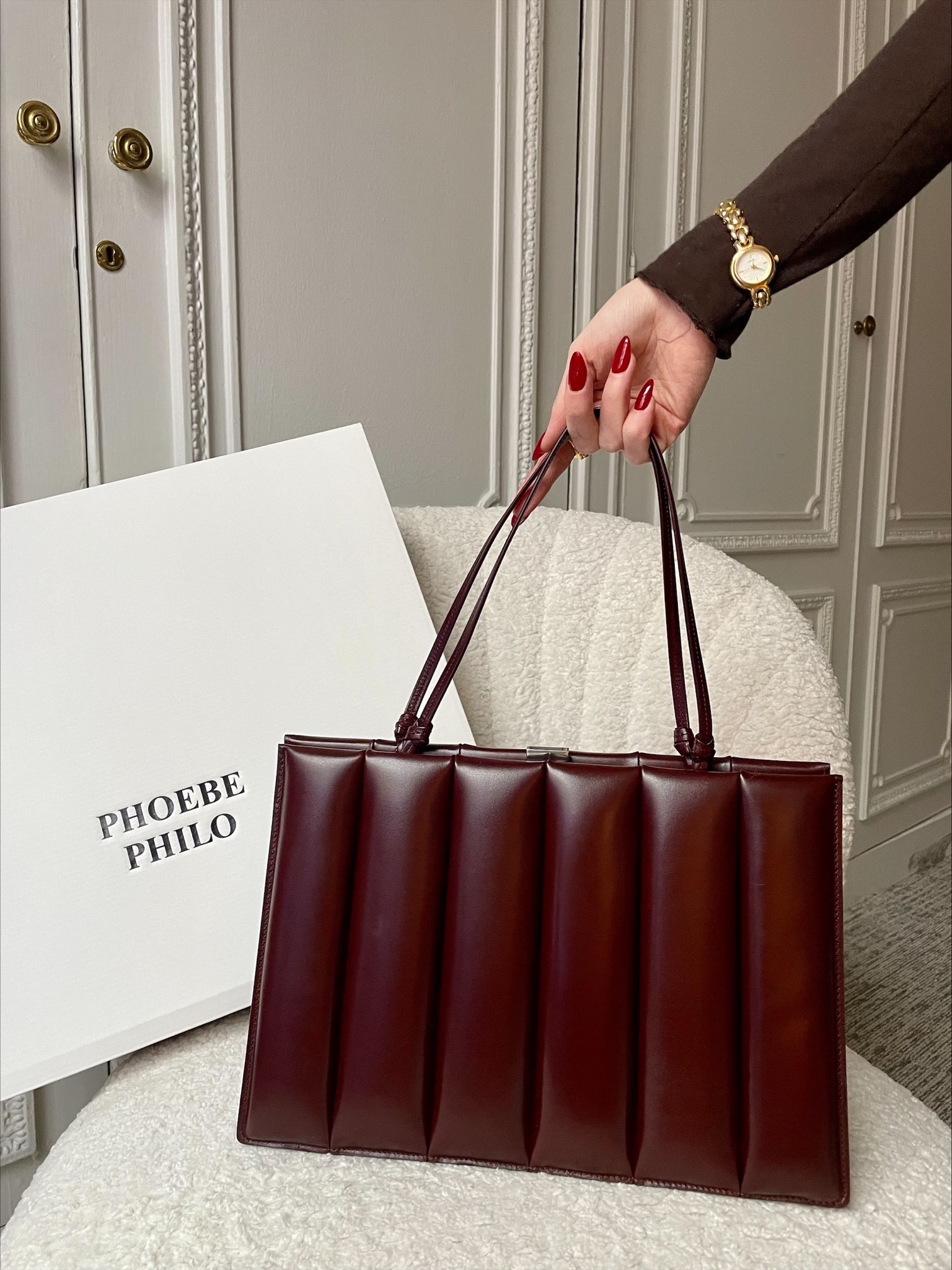 Limelight Nova | Phoebe Philo | Phoebe Philo Drive Bag in Oxblood