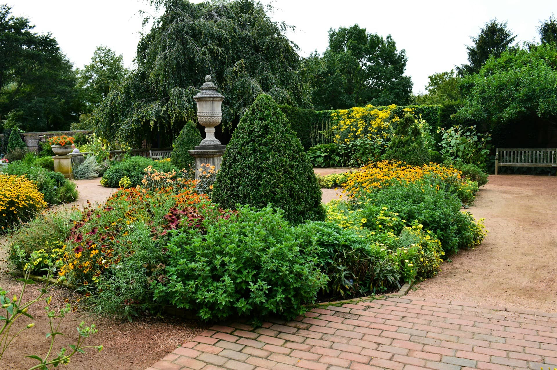 commercial landscape design 