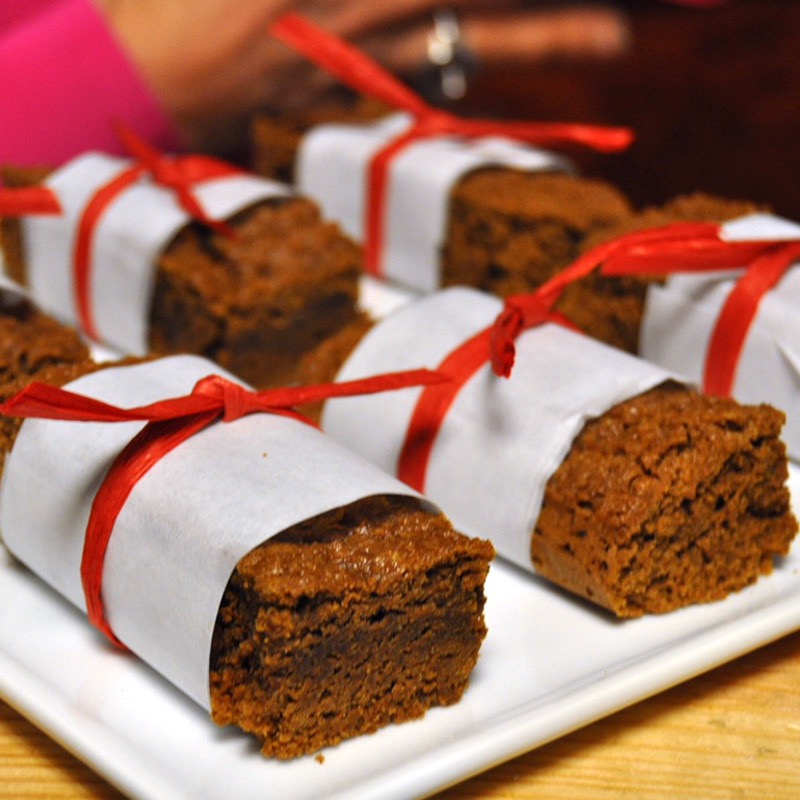 Gingerbread Blondies Recipe | Risa Groux Nutrition