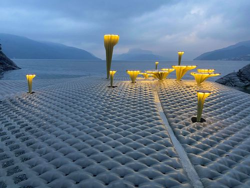 Rasteplassen ved Ropeid i skumring