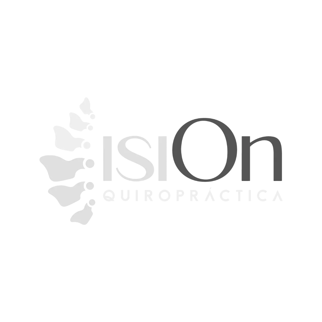 Logo for Esther Pinilla Centro Quiropráctico with stylised text and a curved line design.