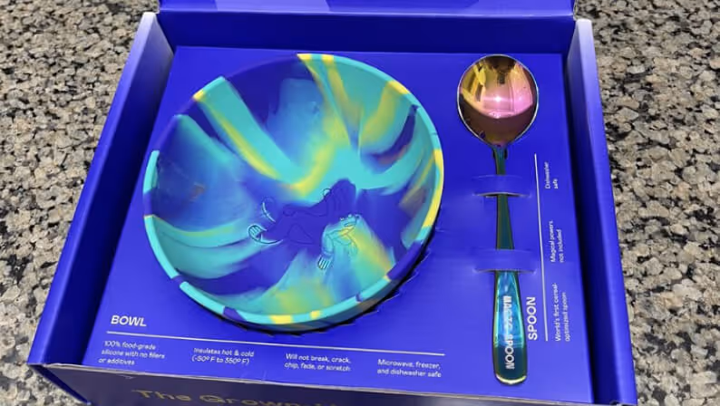 MagicSpoon’s Punchy Packaging