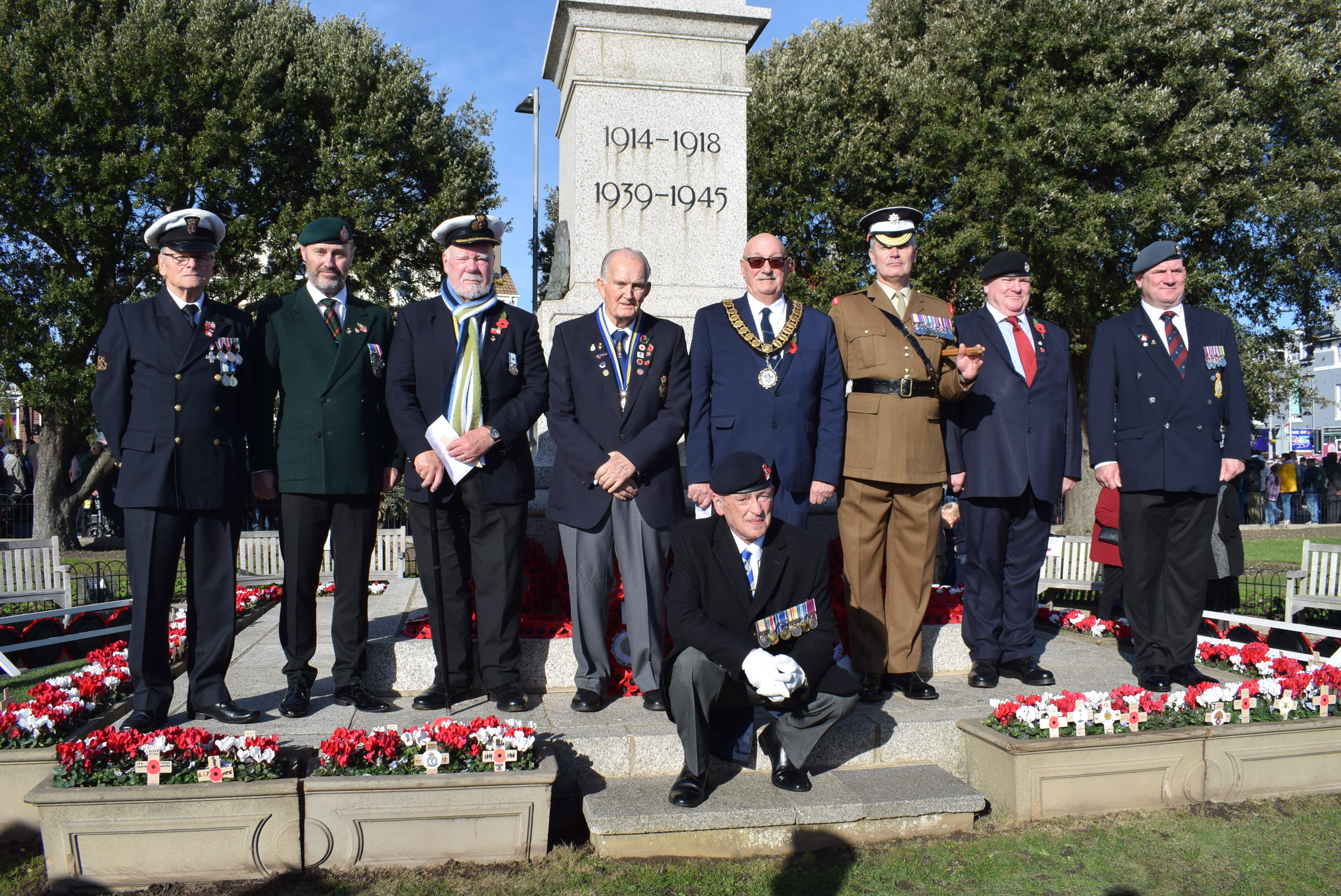 Clacton pays tribute at moving Remembrance Sunday service and parade