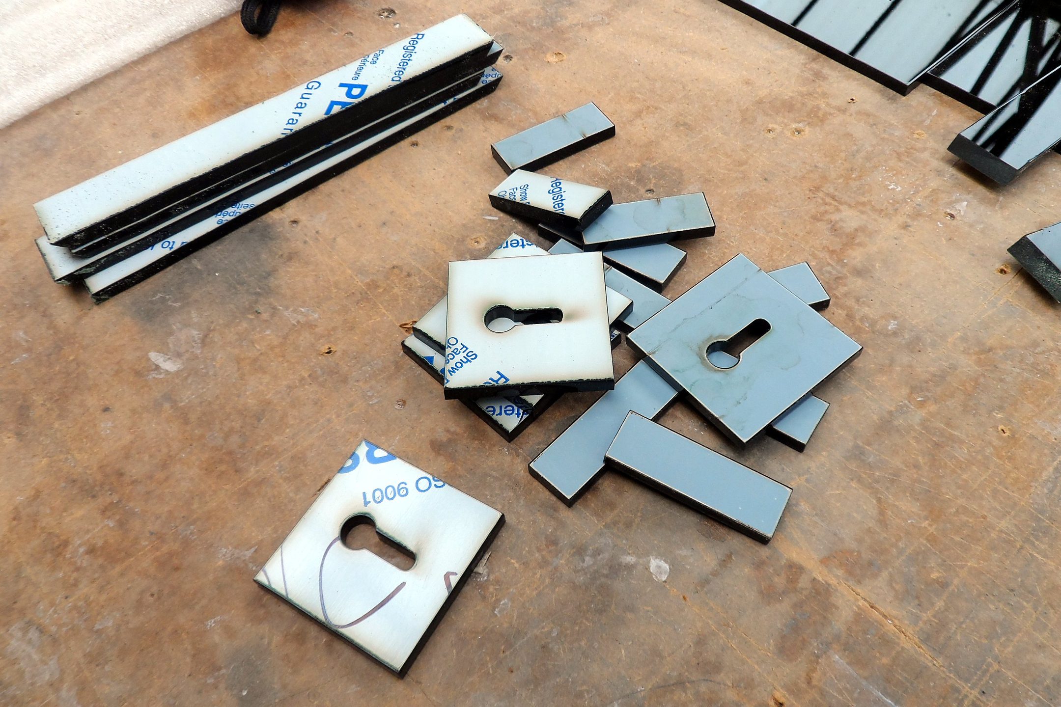 Parts with fixing points