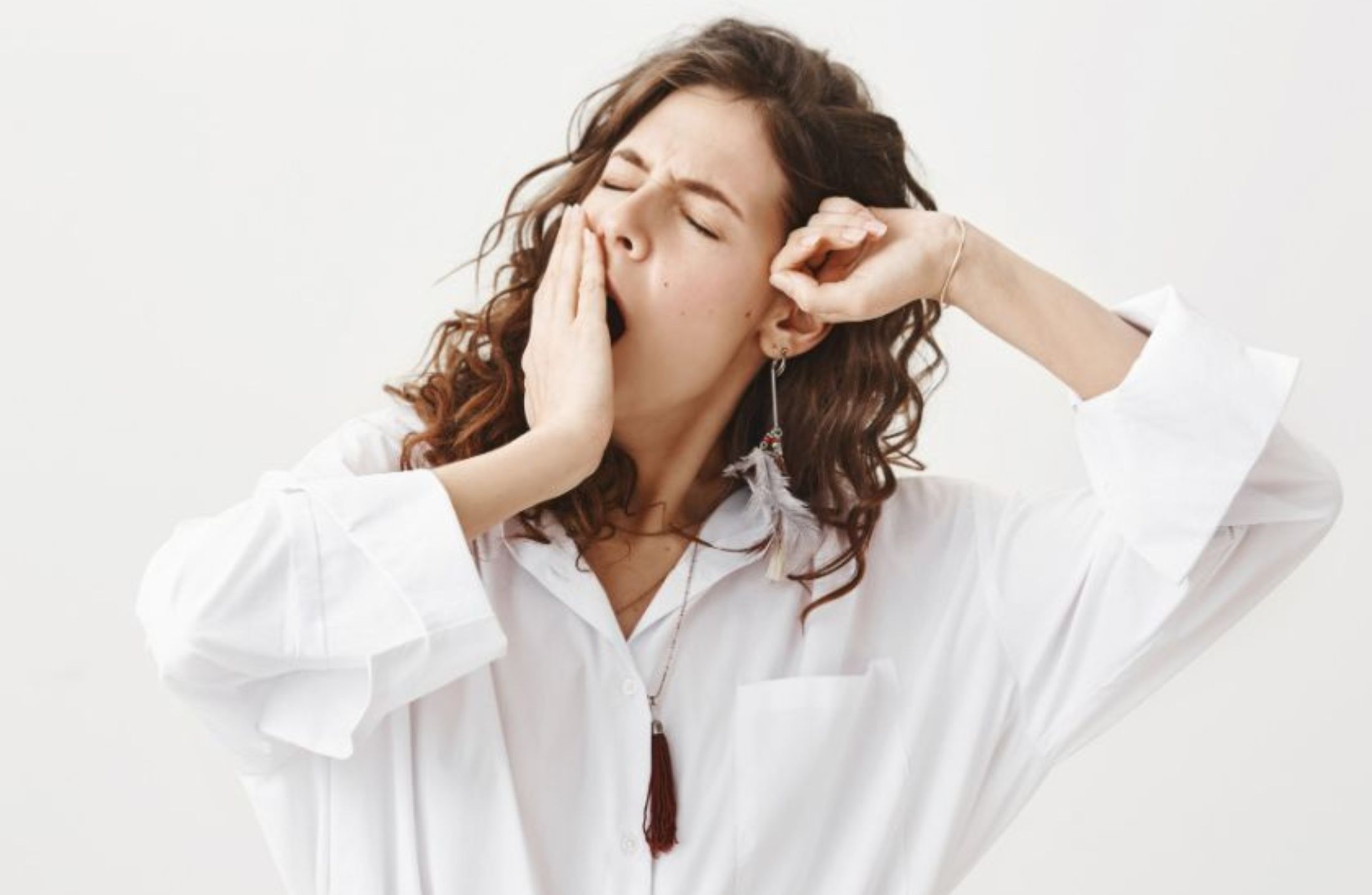 Melatonina: quais são os cuidados e riscos na utilização