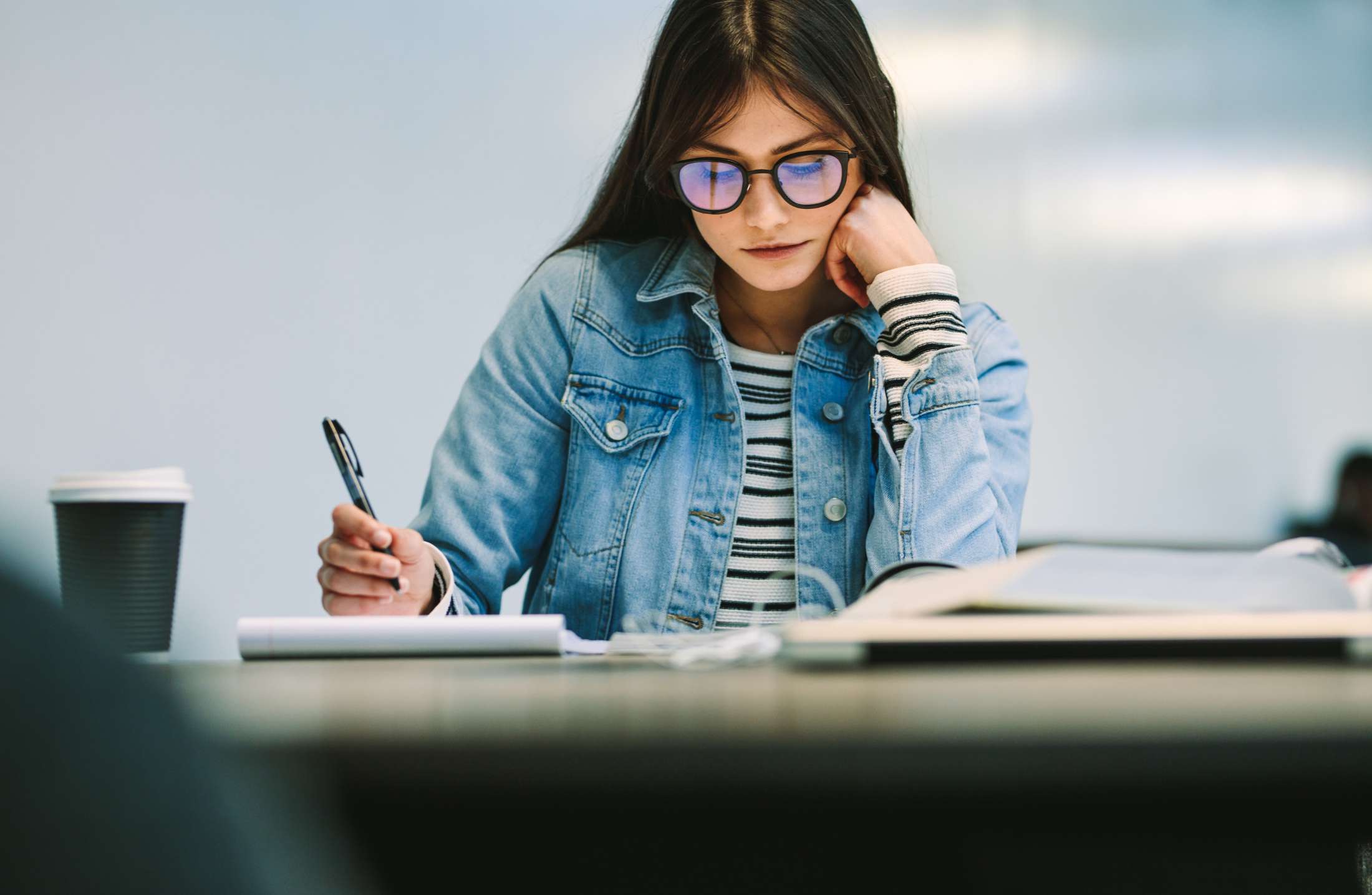Plano de estudos para passar em Medicina: cronogramas e estratégias para organizar sua preparação