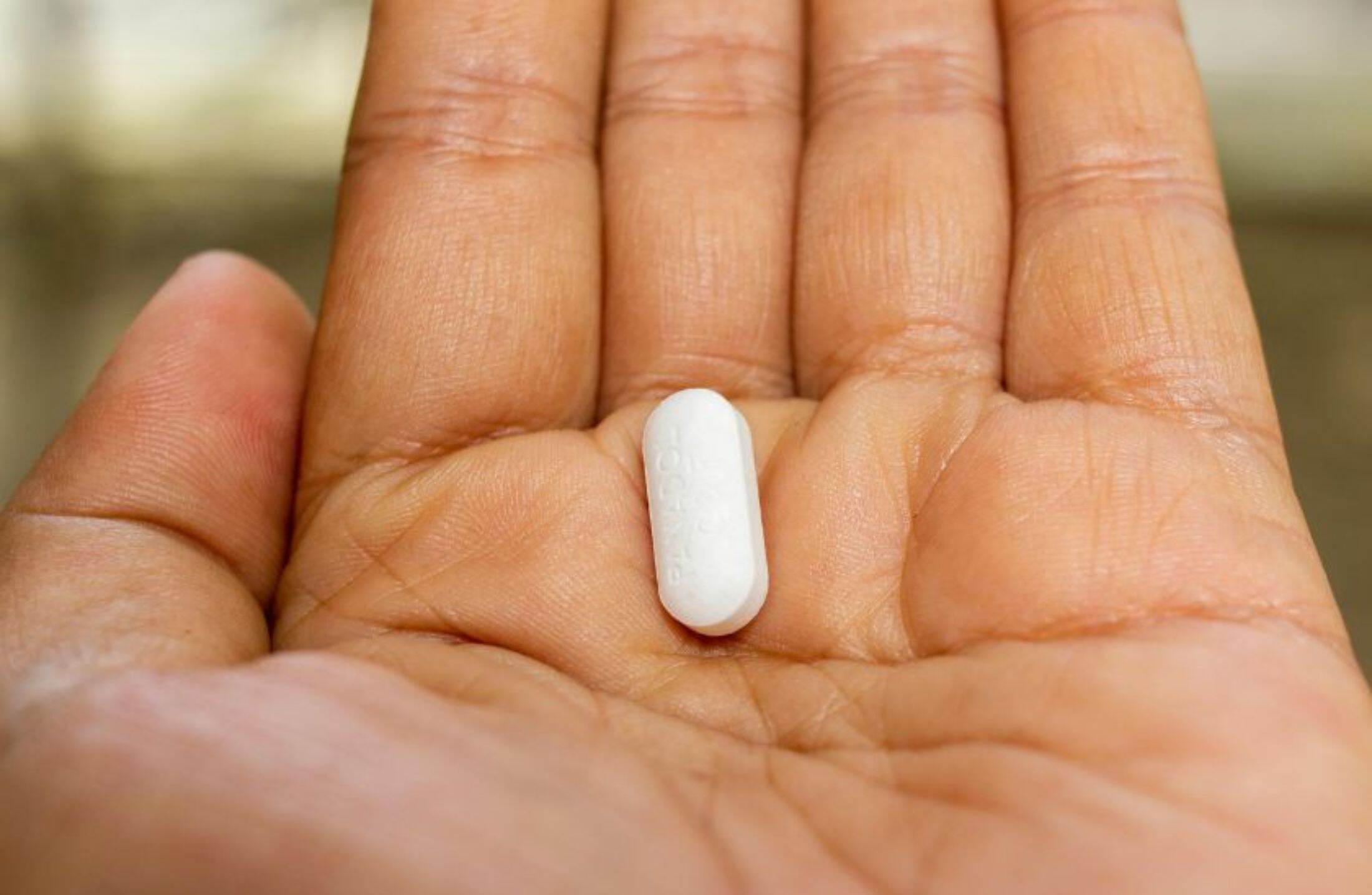 Nimesulida: para que serve, quando é indicada e quais são os riscos