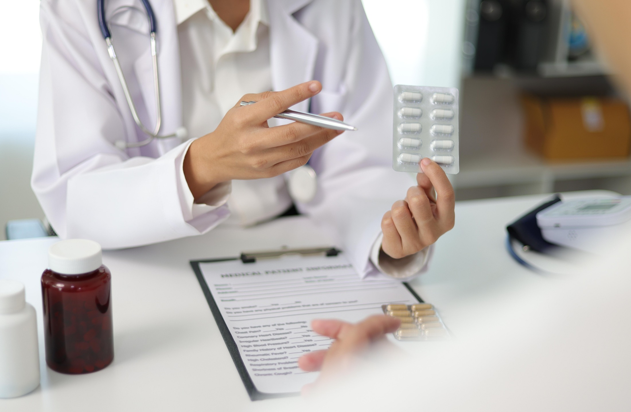 O que são corticoides? Entenda a prednisona e a dexametasona