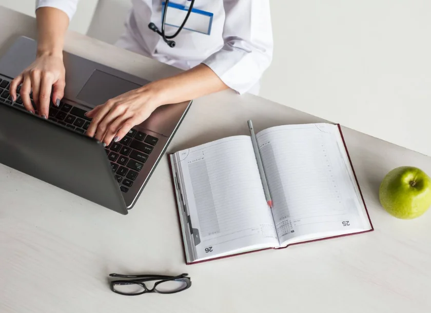 Por que fazer Medicina em 2026? Descubra 8 motivos