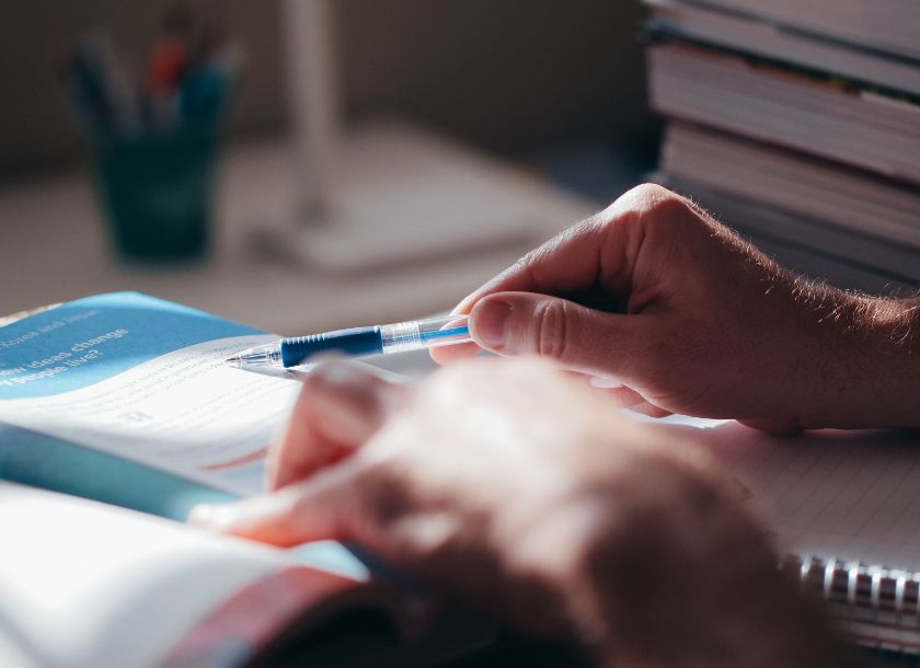 Método de fichamento para estudar: como organizar resumos