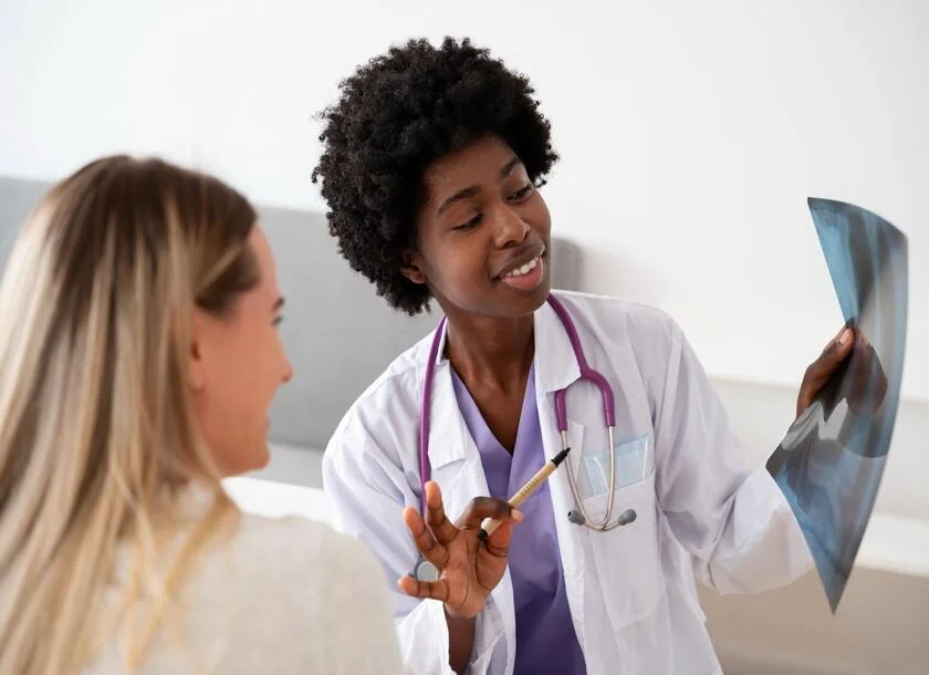 Prática clínica na Medicina: como funciona desde o início