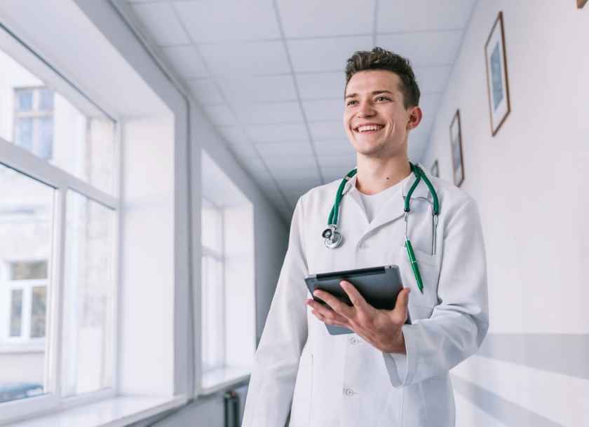 Ingresso em Medicina: como escolher a faculdade ideal