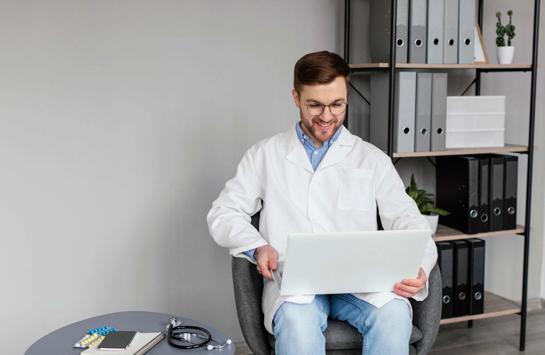 Certificação digital para médicos: como funciona?