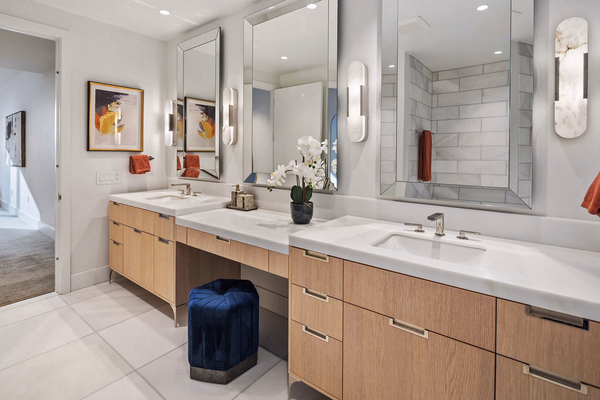 Spa-like en suite Residence bathroom