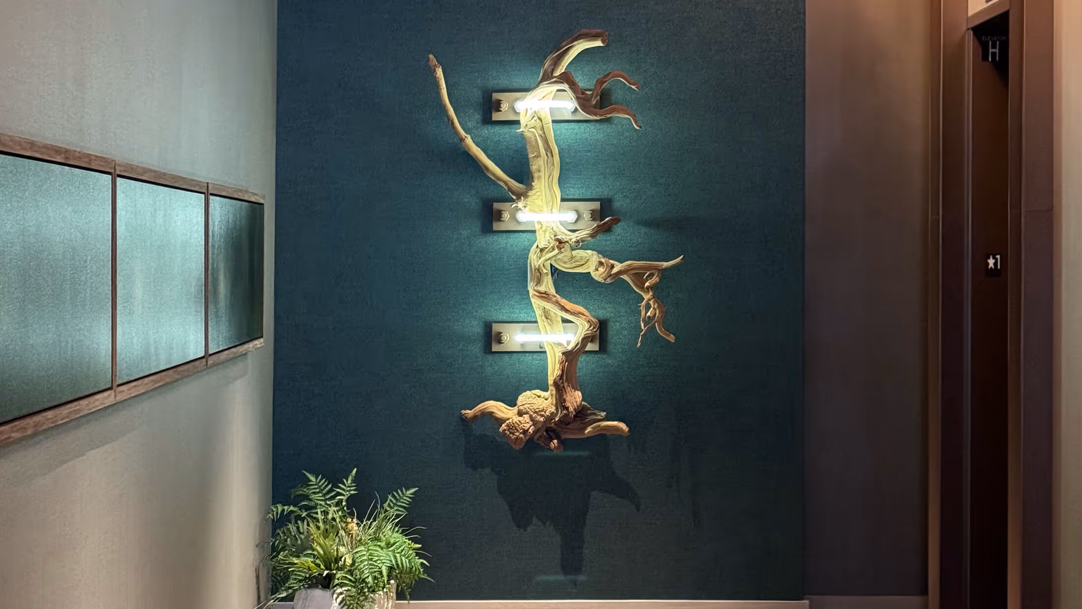 Custom artwork by Lisa Schulte in the private Owners' Lobby