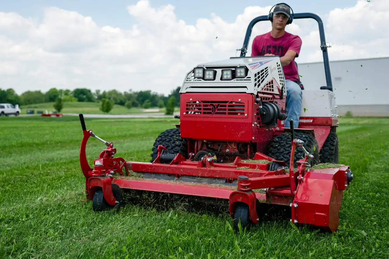 Ventrac EW530 Weedbine