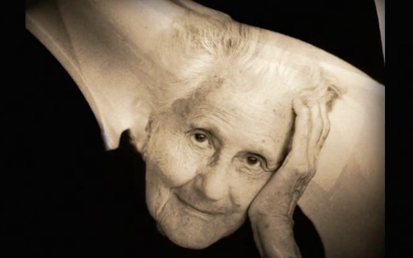 Throwing Curves - Eva Zeisel