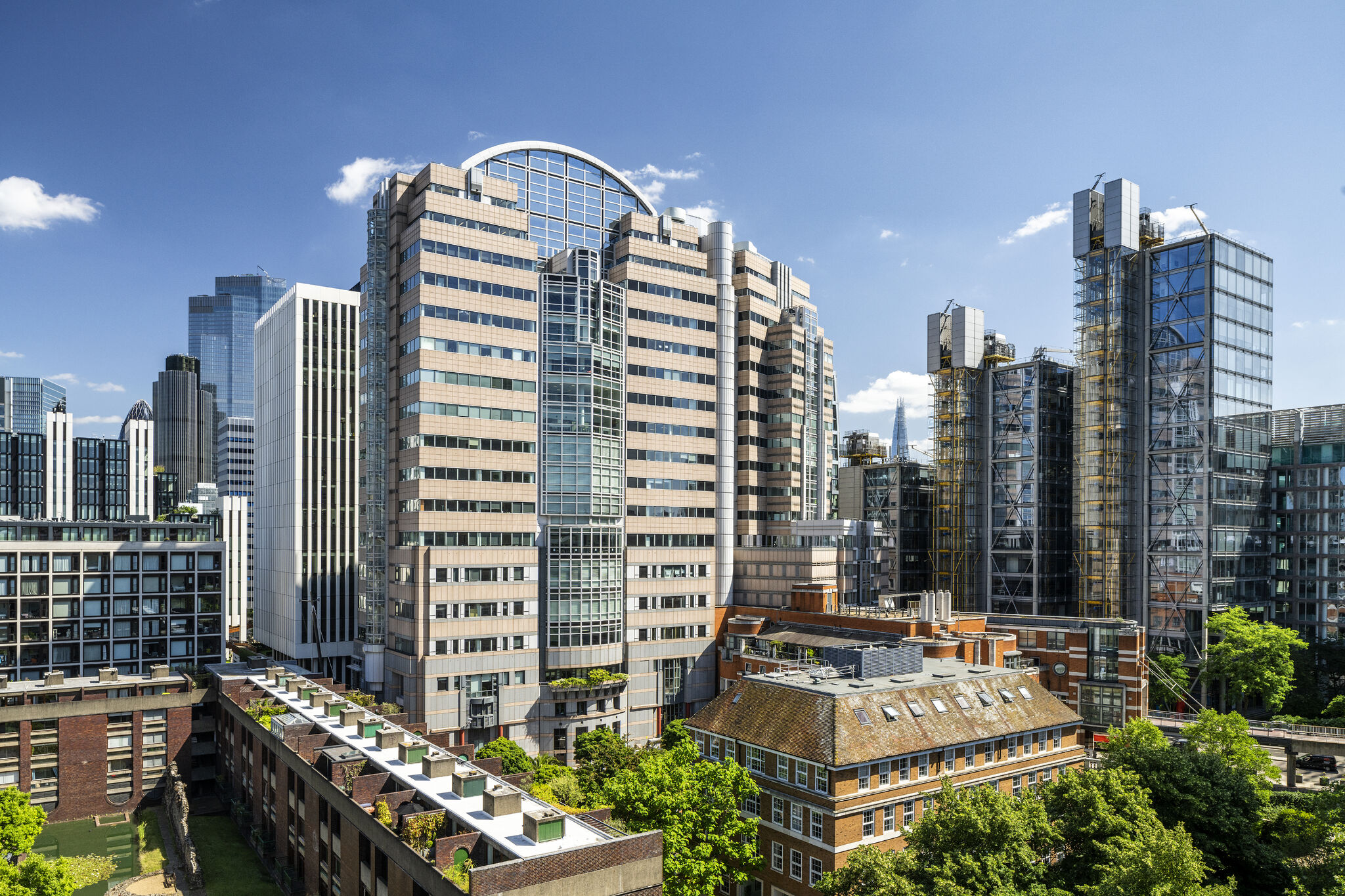 Explore how Carb0n is helping UK real estate portfolios reduce energy costs, increase net operating income, and future-proof assets using Gridcog’s energy project modelling software.