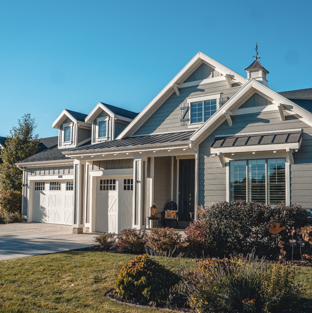 A quaint home painted by Midway Painting Company