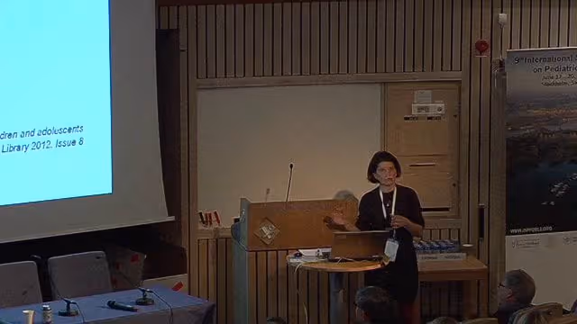 Ulla Caverius, överläkare, Barn och ungdomssmärtenheten för långvarig smärta, Skånes universitetssjukhus, Lund.