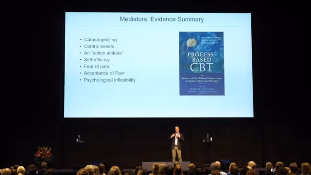 Marcelo Rivano Fischer, Docent, områdeschef/sektionschef, Smärtrehabilitering, Skånes universitetssjukus, Lund & Lance McCracken, Professor i klinisk psykologi, Uppsala universitet & Steven Linton, Professor i klinisk psykologi, forskningsledare för Center for Health and Medical Psychology (CHAMP)
