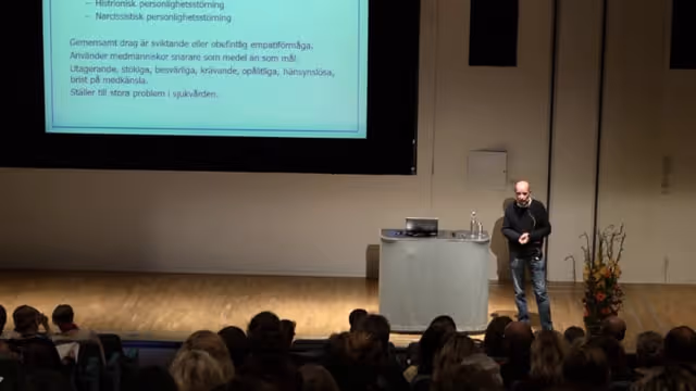 Christian Simonsberg, smärtläkare, specialist i psykiatriSmärtcentrum, Östra Sjukhuset i Göteborg