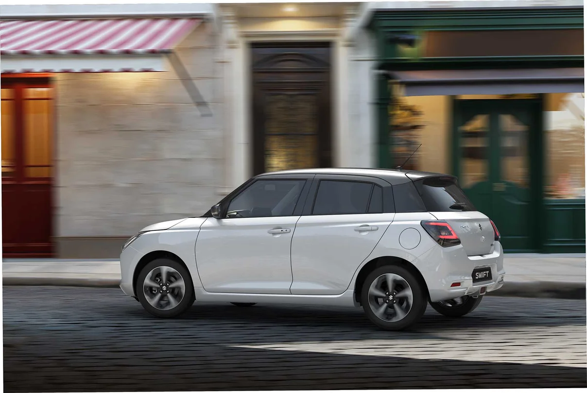 Suzuki Swift - foto 14 - VV Auto