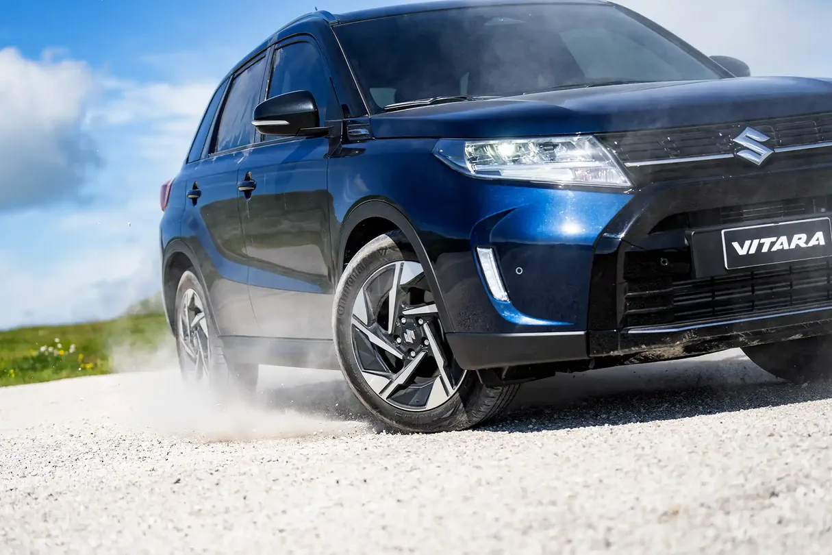 Suzuki Vitara - foto 6 - VV Auto