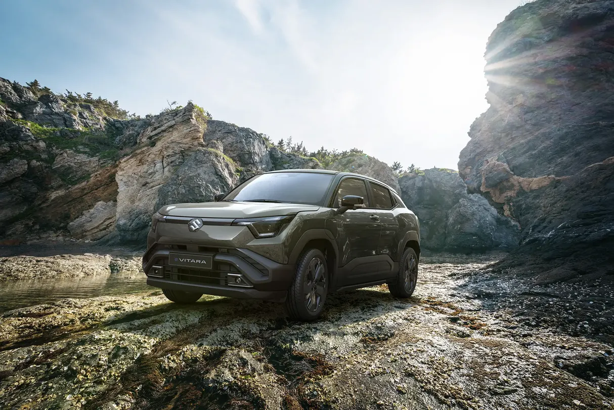 Suzuki E Vitara - foto 1 - VV Auto