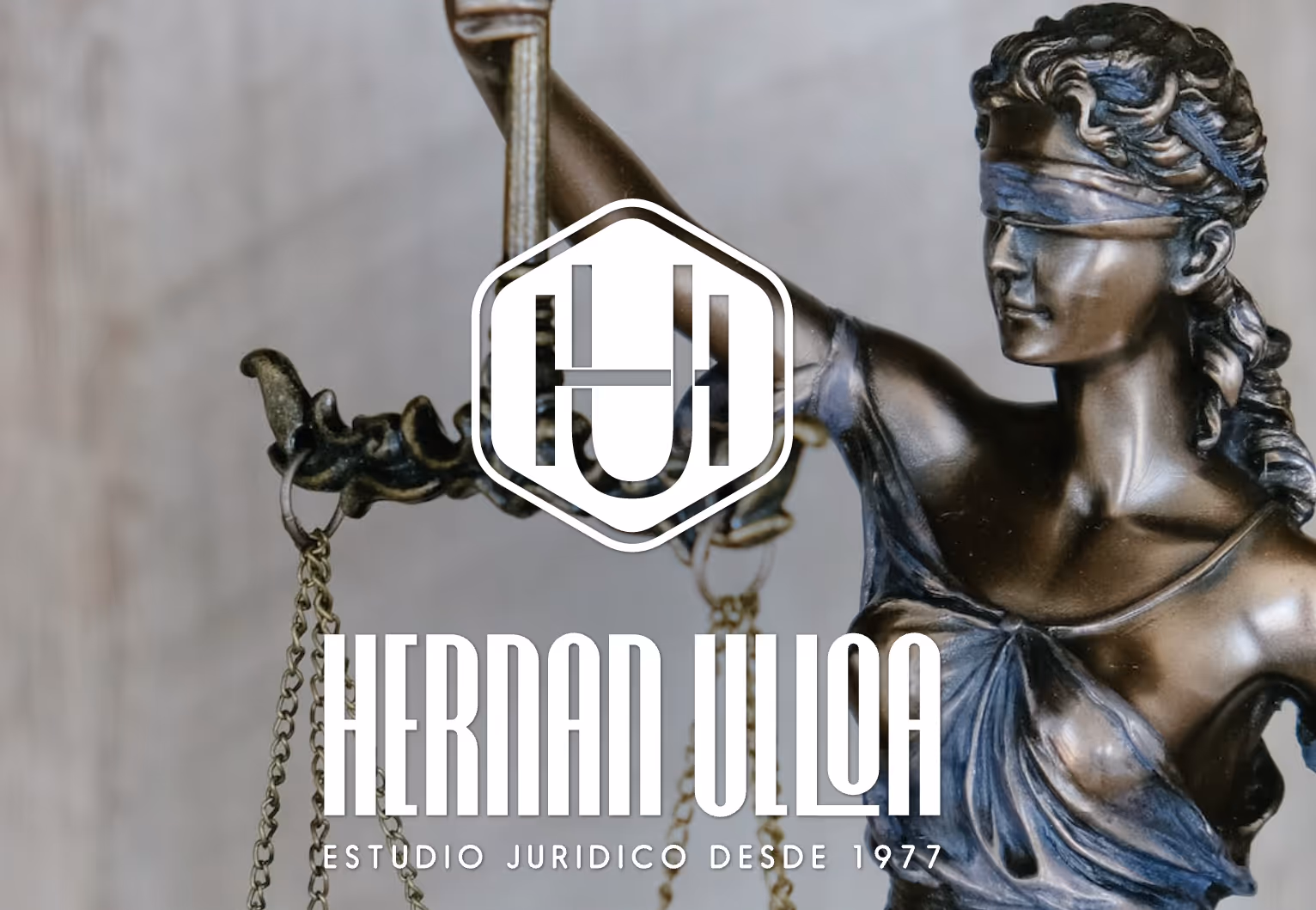 ULLOA & ASOCIADOS
