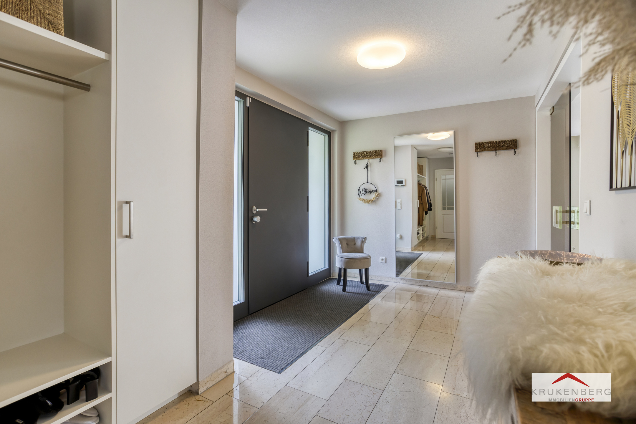 Seltene Gelegenheit – Architektenhaus mit Stil und Lage