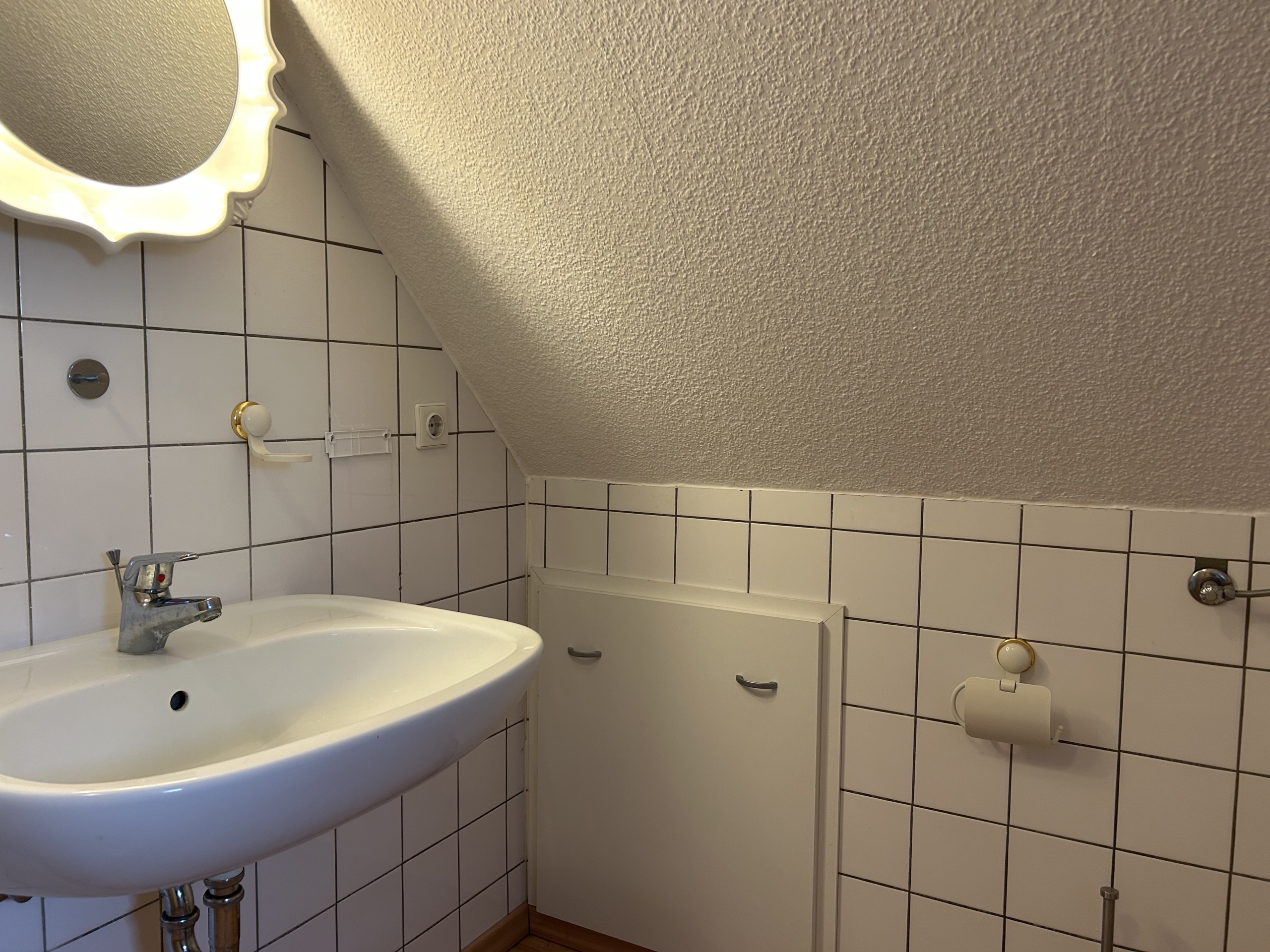 Krukenberg Immobilien Angebot Badezimmer 1.OG