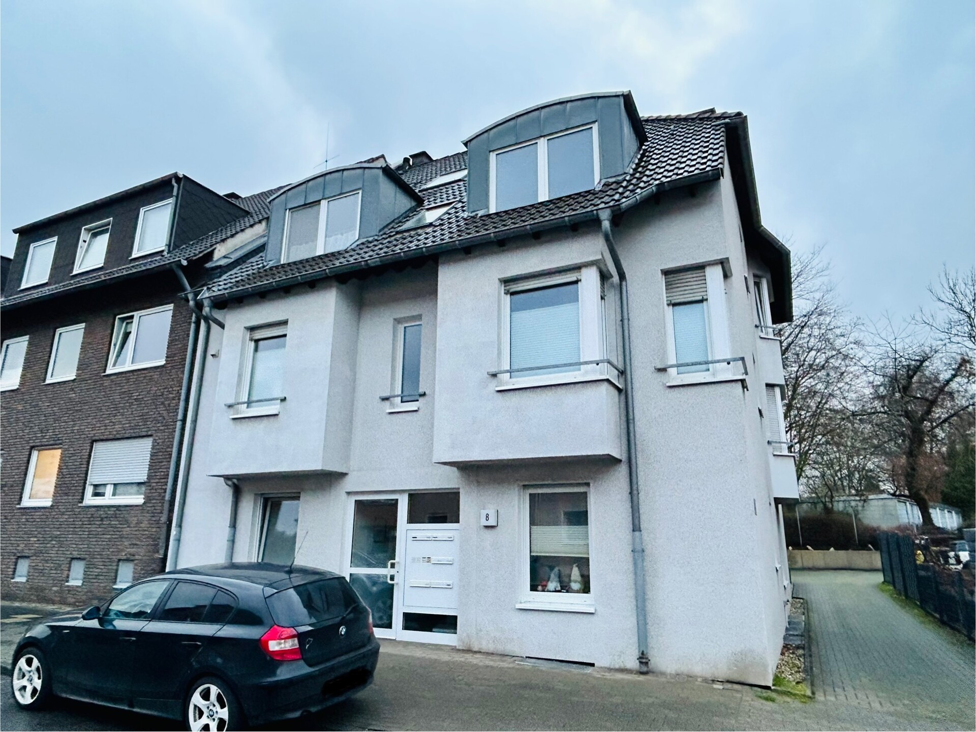 Stilvolle Maisonette mit Kamin &amp; Balkon – Wohnen auf zwei Ebenen in Bottrop (Süd-West)