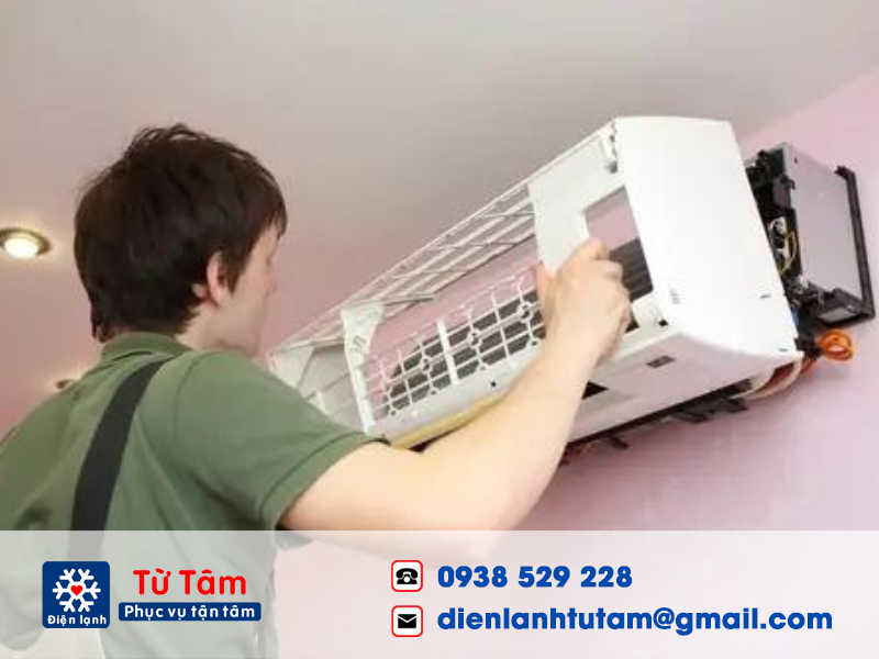 Vệ sinh thường xuyên giúp máy lạnh hoạt động ổn định và tăng tuổi thọ