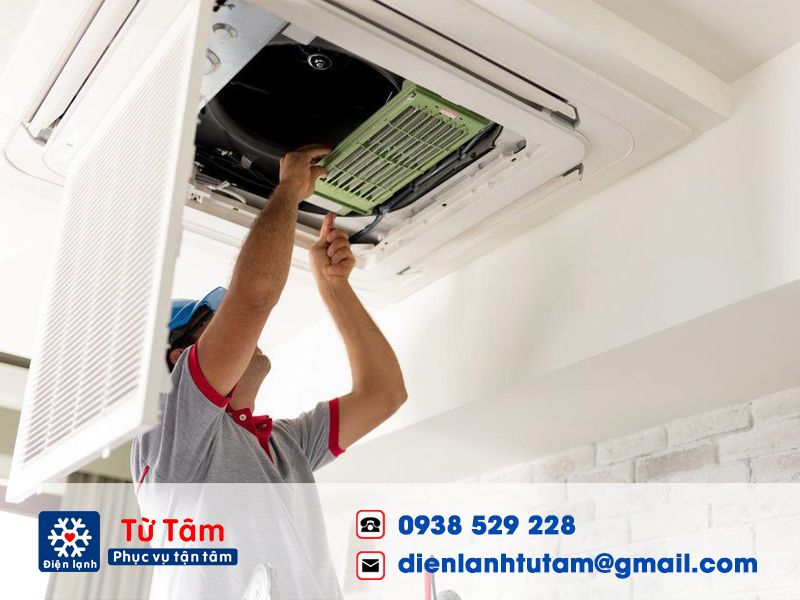 Đội ngũ lắp đặt máy lạnh âm trần uy tín, chất lượng