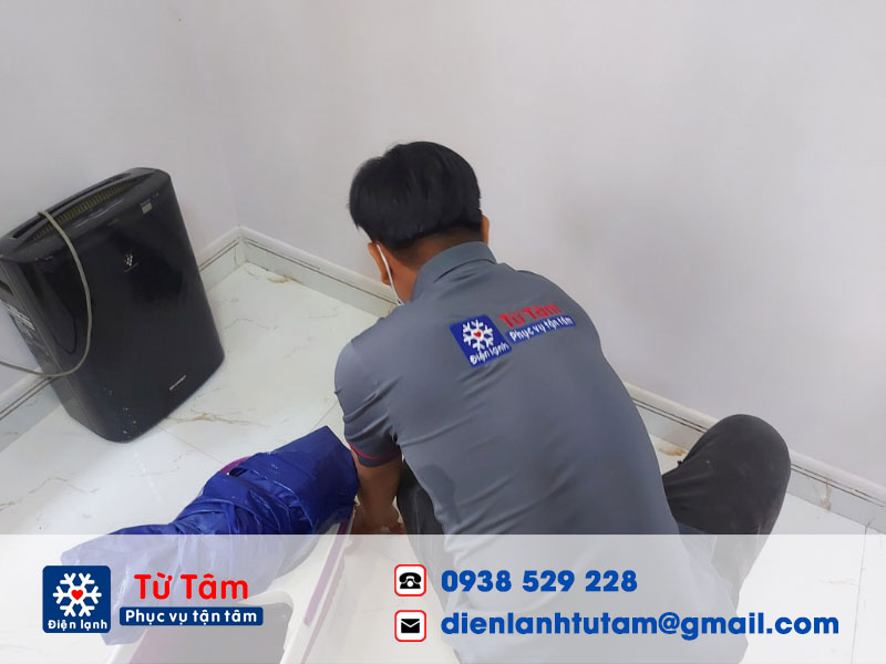 Dụng cụ cần chuẩn bị trước khi làm vệ sinh máy lạnh