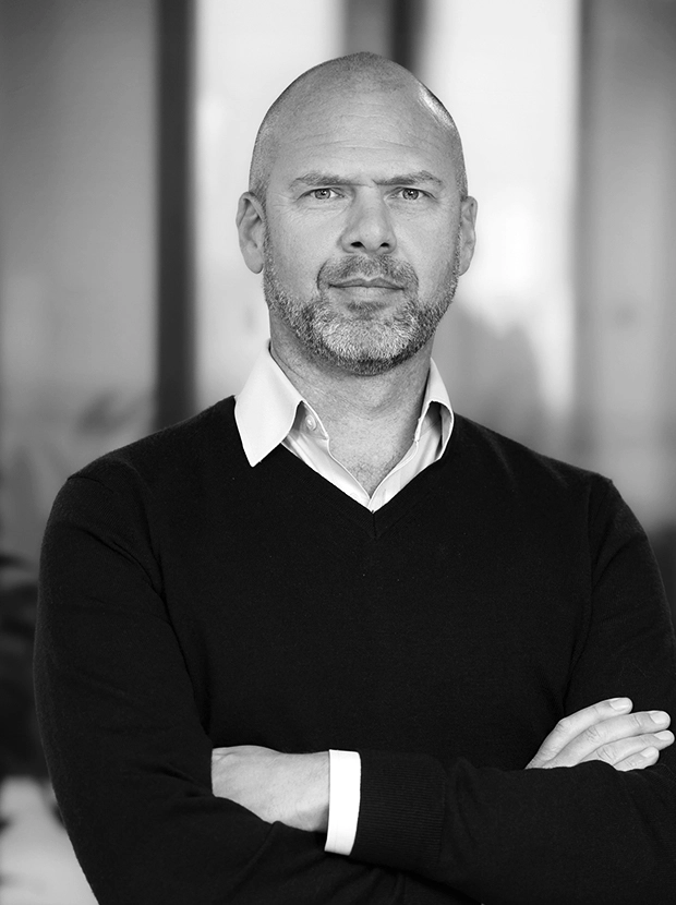 Portrait photo of Nigel Dinning