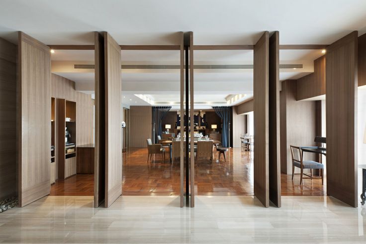 Cloison Bord à Bord vs Cloison Vitrée : Quel Choix Pour Vos Bureaux ?