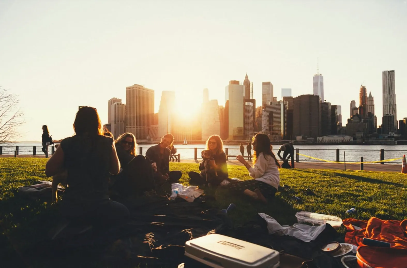 Creative Ways to Connect with Friends Without Screens