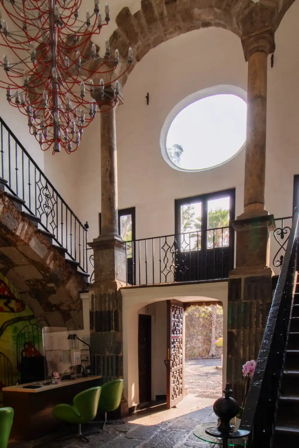 Lobby interior del hotel Anticavilla 