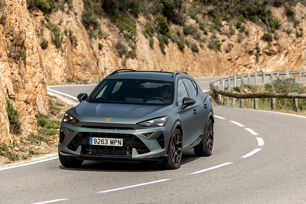 CUPRA stellt sich den Herausforderungen