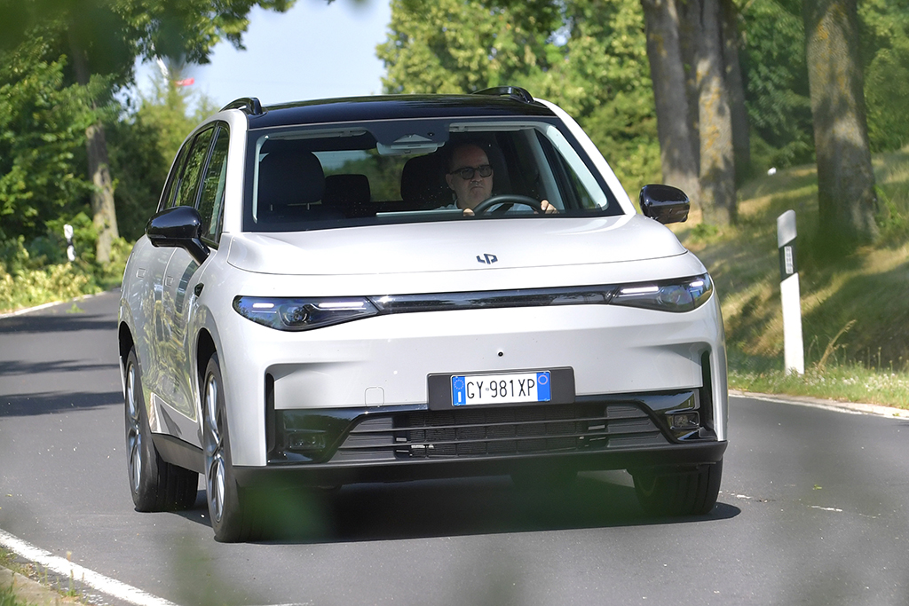 Fahrdynamik ohne Kompromisse