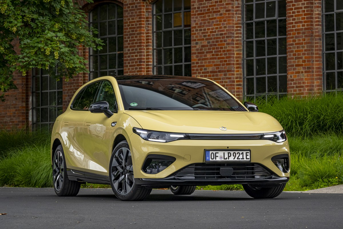 Leapmotor fährt mit dynamischem Wachstum