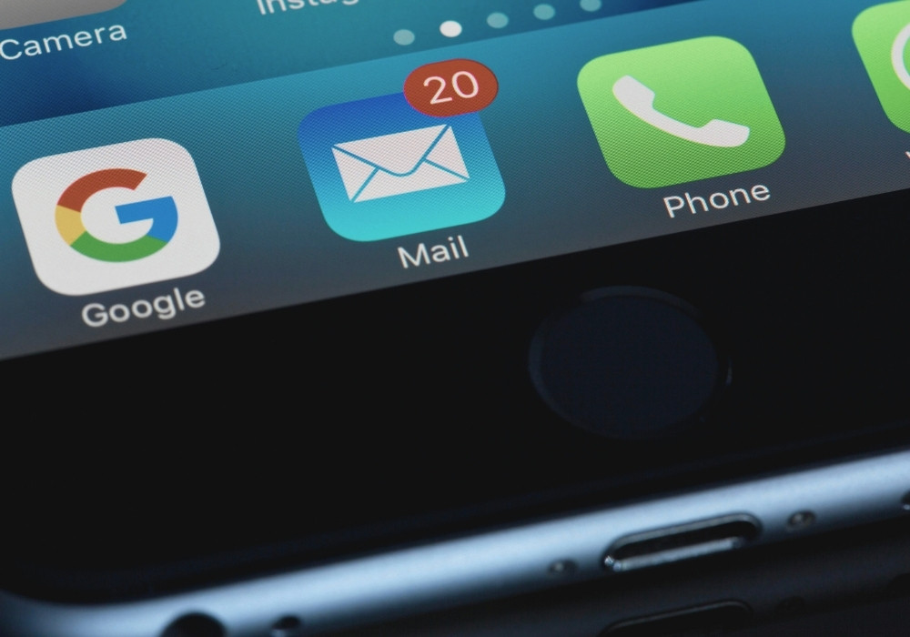 Email Builder That Drives Sales: Meet Clerk.io