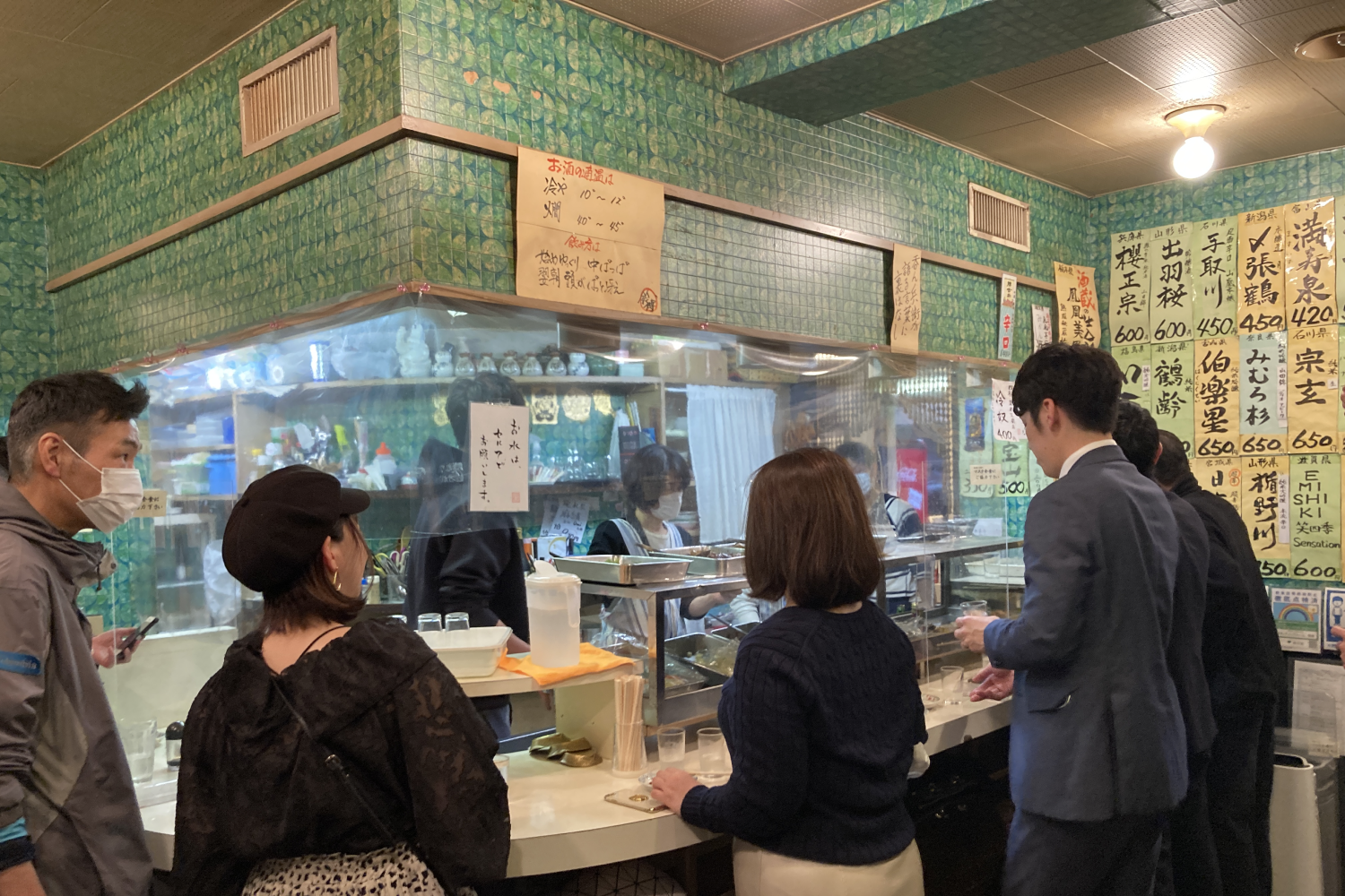 Standing sake bar at Suzuden near Yotsuya Station, Tokyo