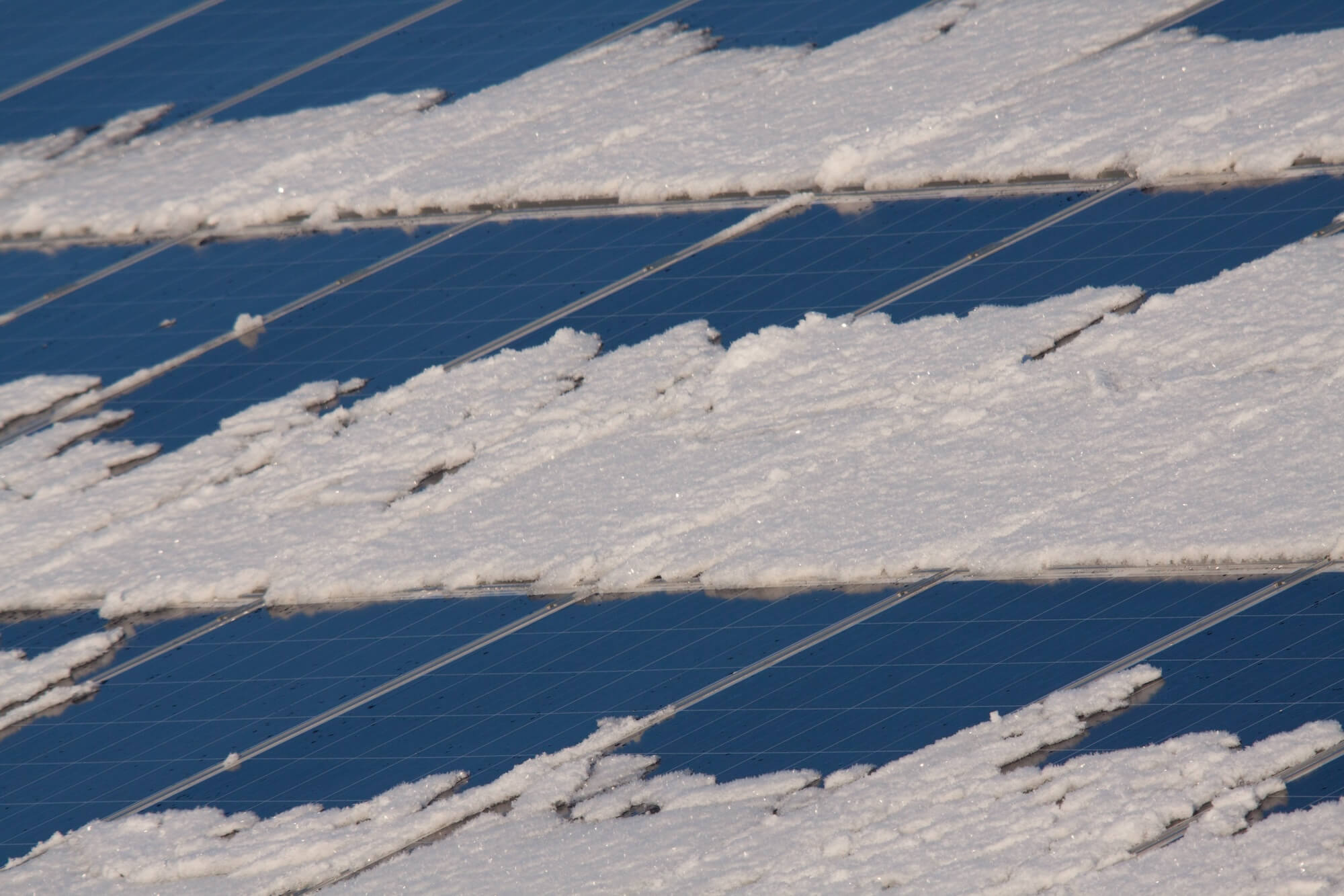 Verschneite PV-Module