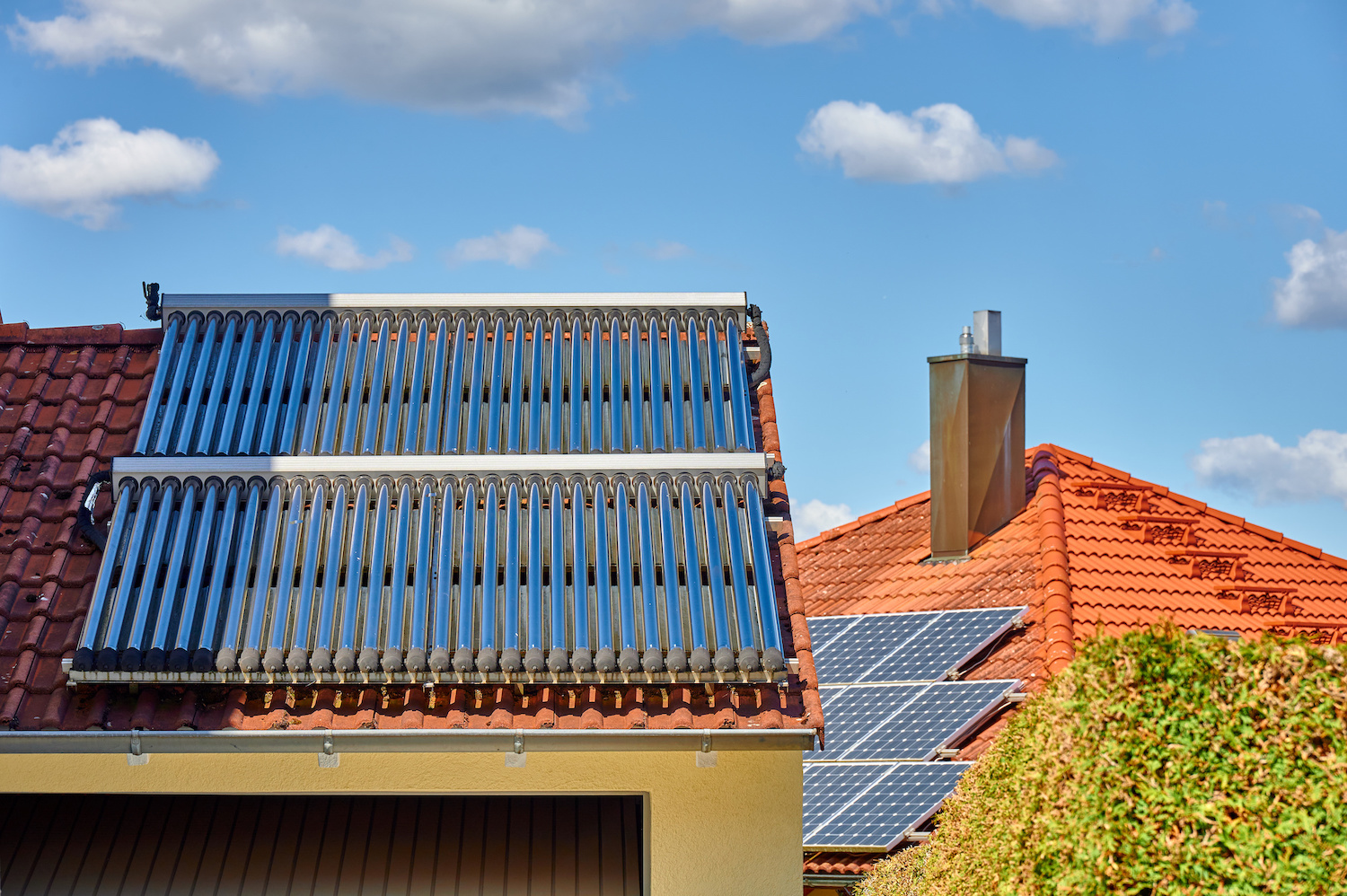 Solarspeicher arbeiten im Sommer besonders effizient.